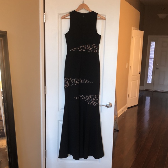 NWT BCBG MaxAzria “Dominique” Dress, Size 4. Retail $338. - Picture 2 of 13
